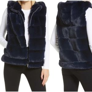 La Fiorentina Faux Fur Hooded Vest